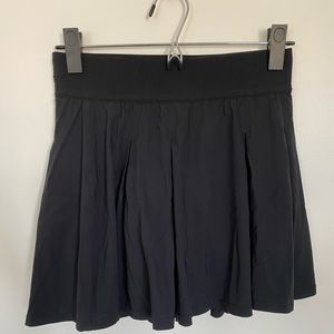 Lululemon Tennis Times HR skirt